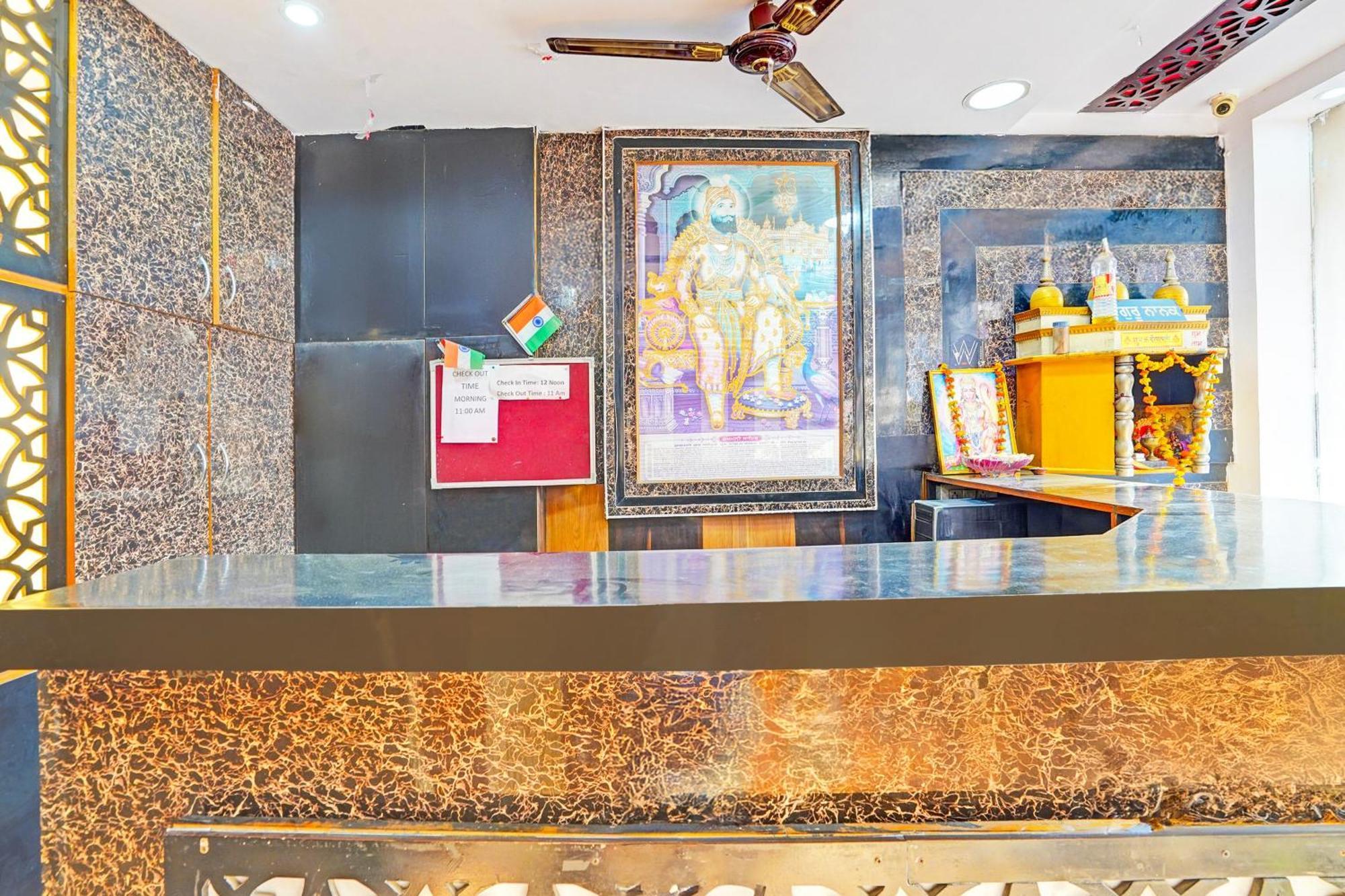 Super Hotel O Charbagh Formerly Khalsa Inn Lucknow Exterior foto