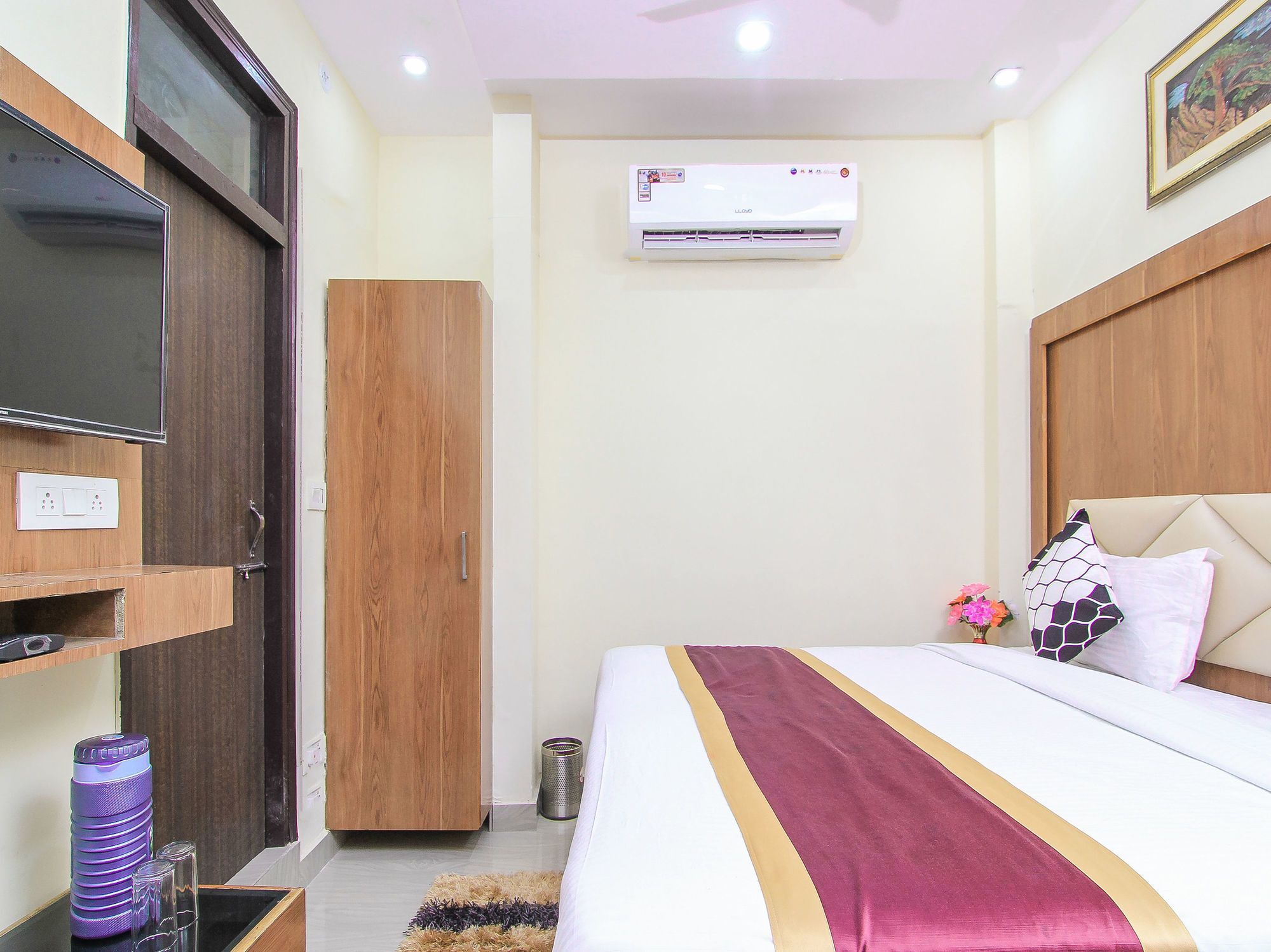 Super Hotel O Charbagh Formerly Khalsa Inn Lucknow Exterior foto